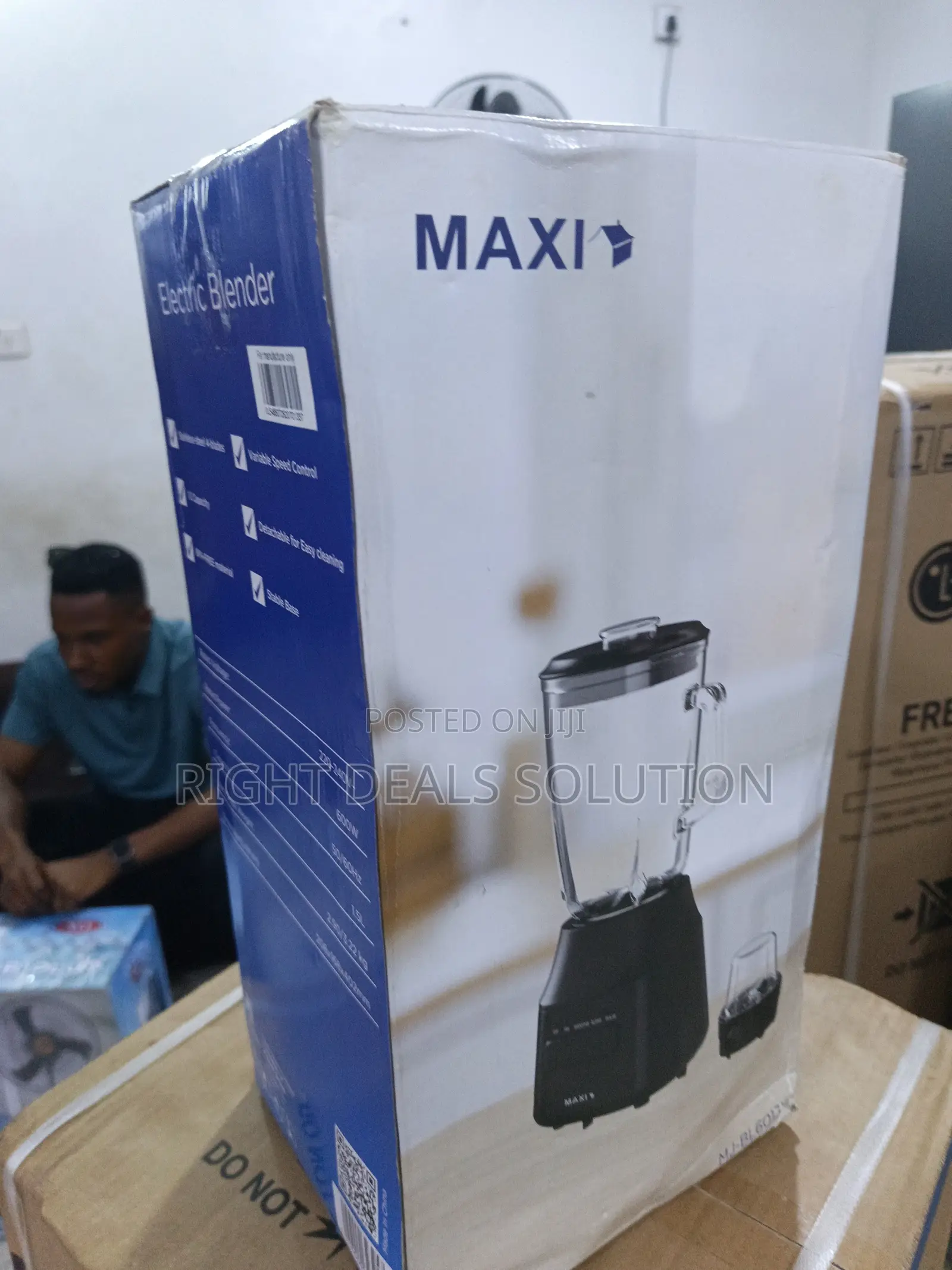 Maxi Strong Motor Electric Blender