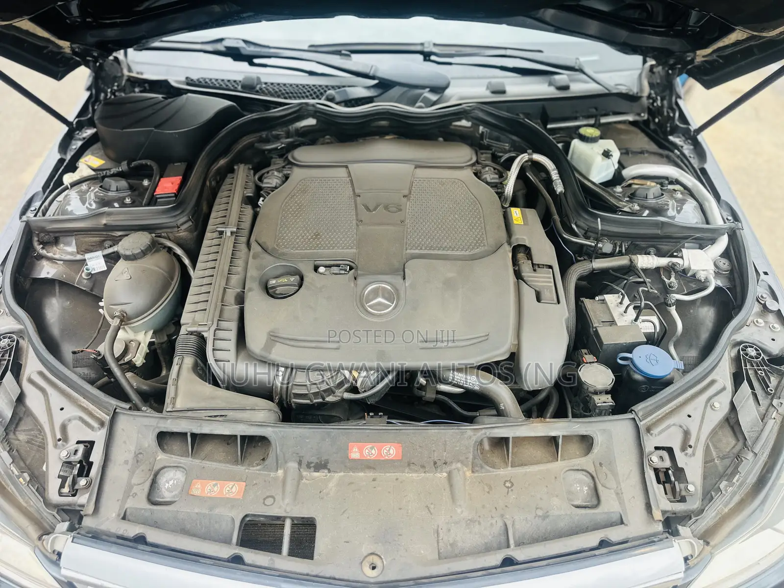 Mercedes-Benz C300 2013 Black