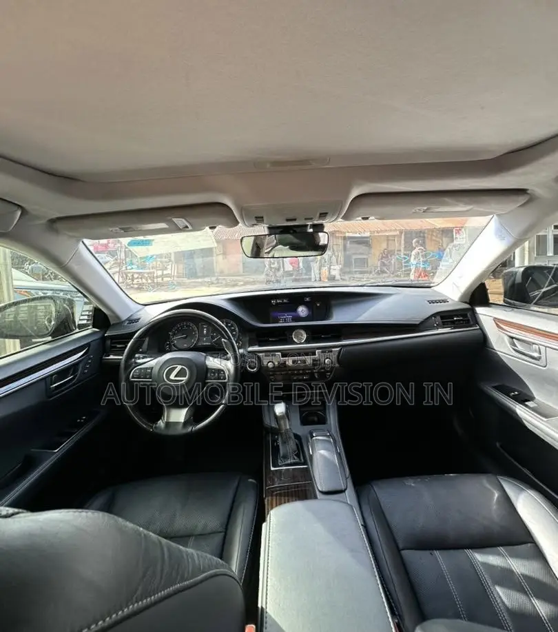 Lexus ES 350 FWD 2016 Black