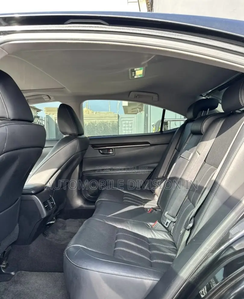 Lexus ES 350 FWD 2016 Black