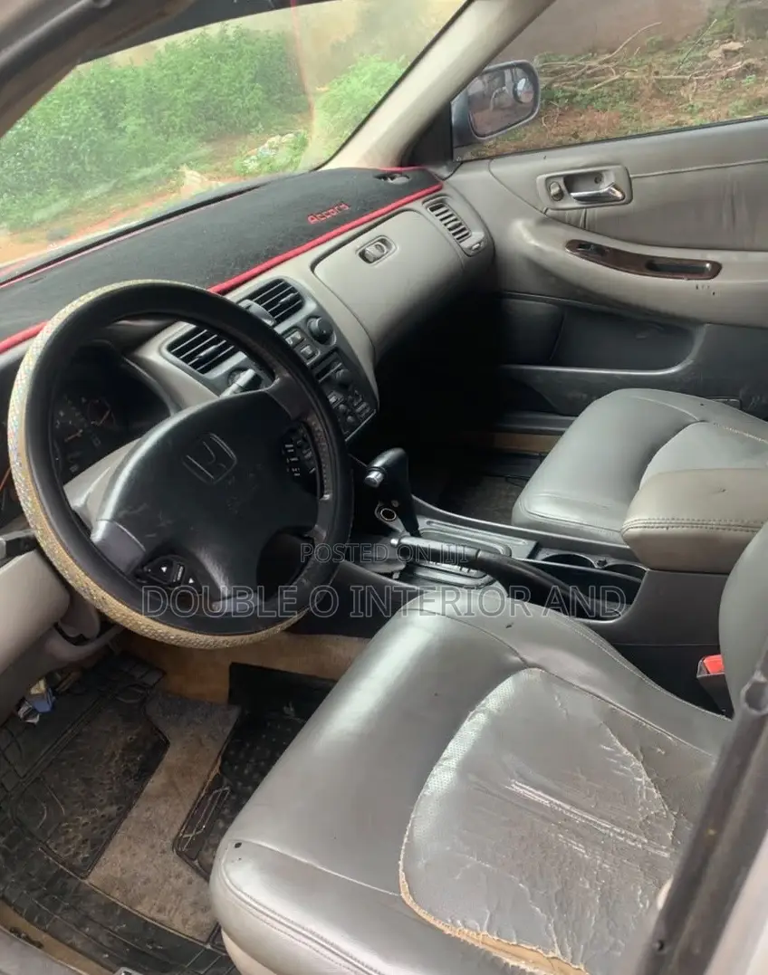 Honda Accord EX 1999 Silver