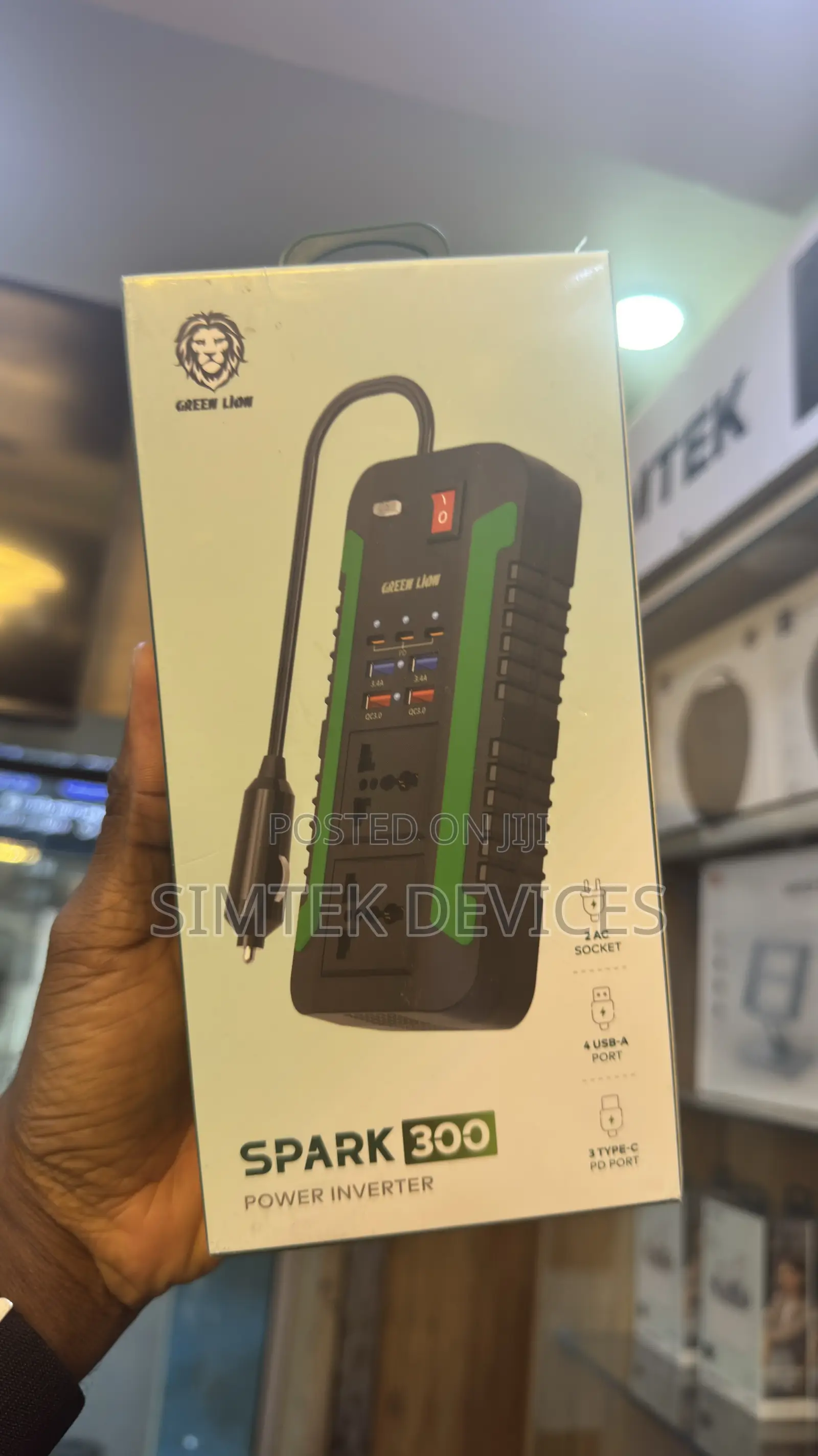 Green Lion Spark 3000 Power Inverter