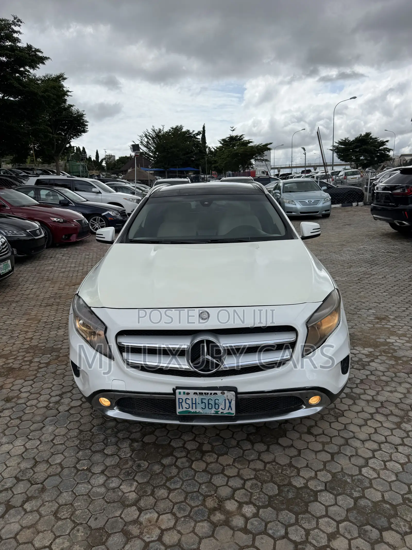 Mercedes-Benz GLA 250 2015 White
