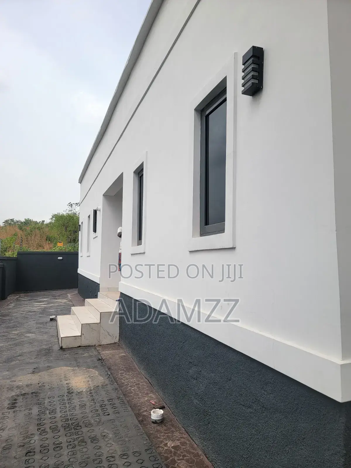 3bdrm Bungalow in Phase Six, Enugu for sale