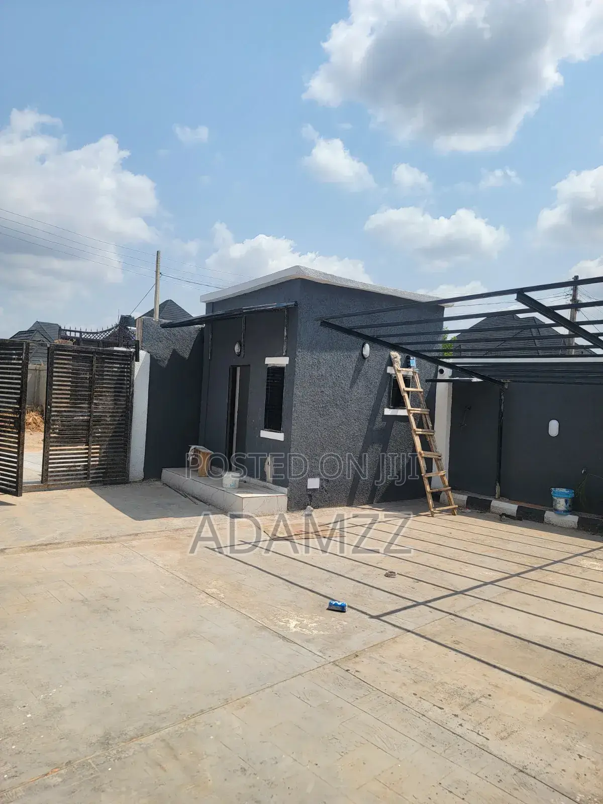 4bdrm Duplex in Valley Estate, Enugu for sale