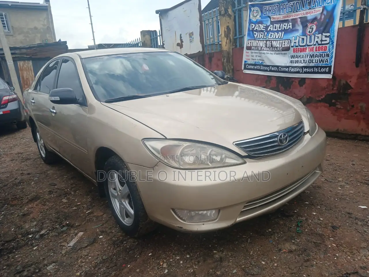 Toyota Camry LE 4dr Sedan (2.4L 4cyl 4A) 2004 Gold