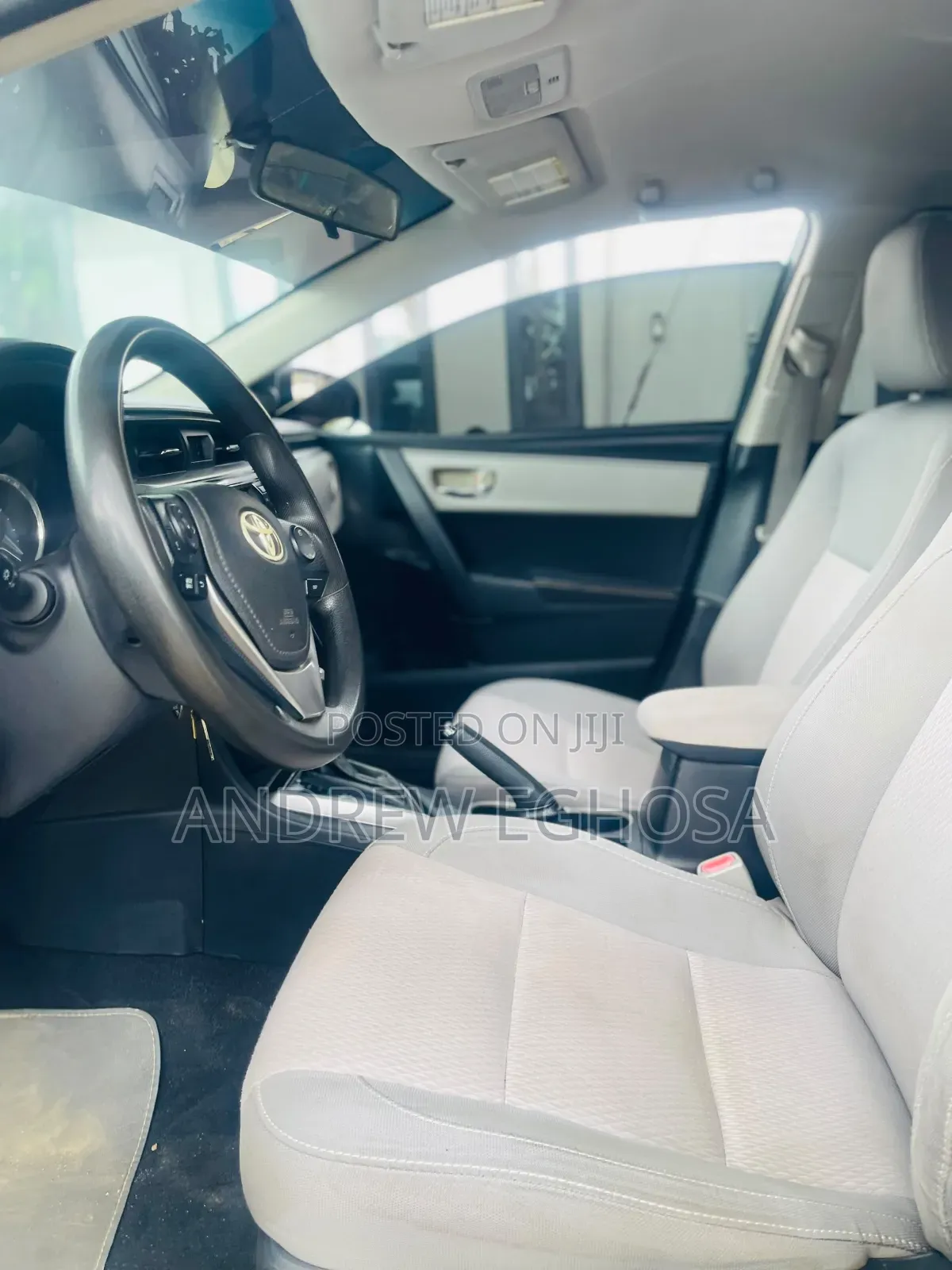 Toyota Corolla 2015 Green