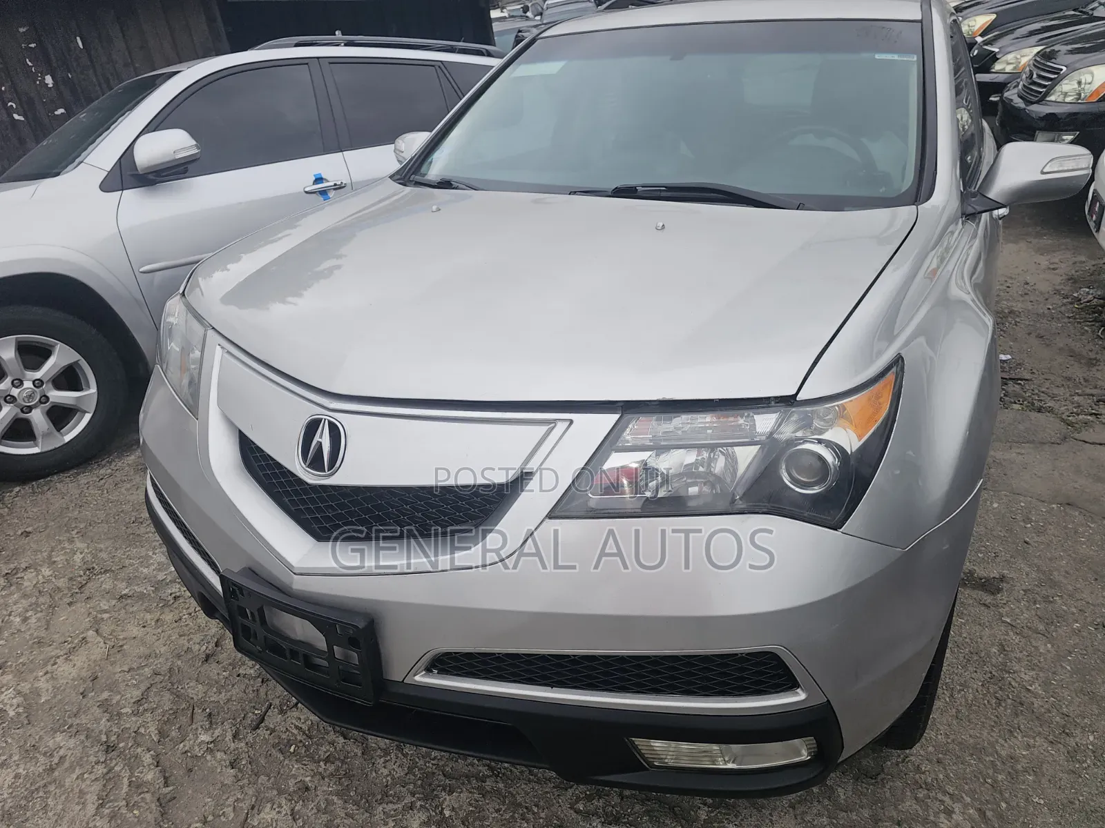 Acura MDX Technology Package SUV AWD (3.7L 6cyl 6A) 2011 Silver