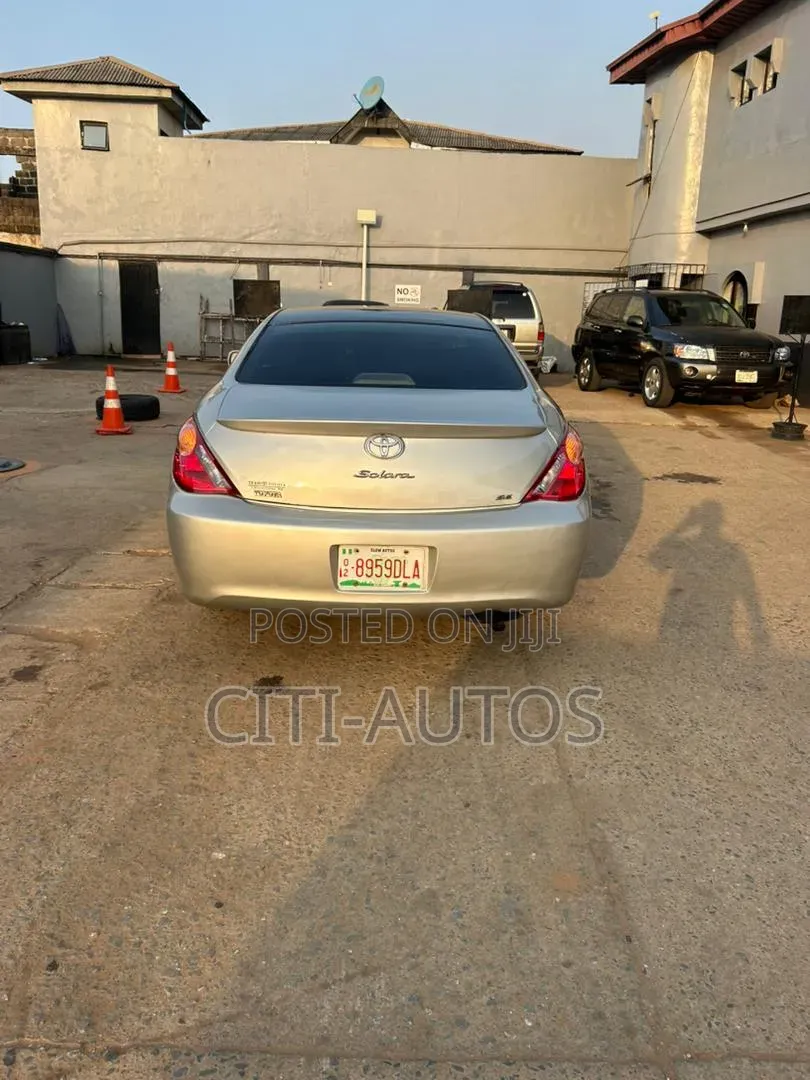 Toyota Solara 2006 Silver