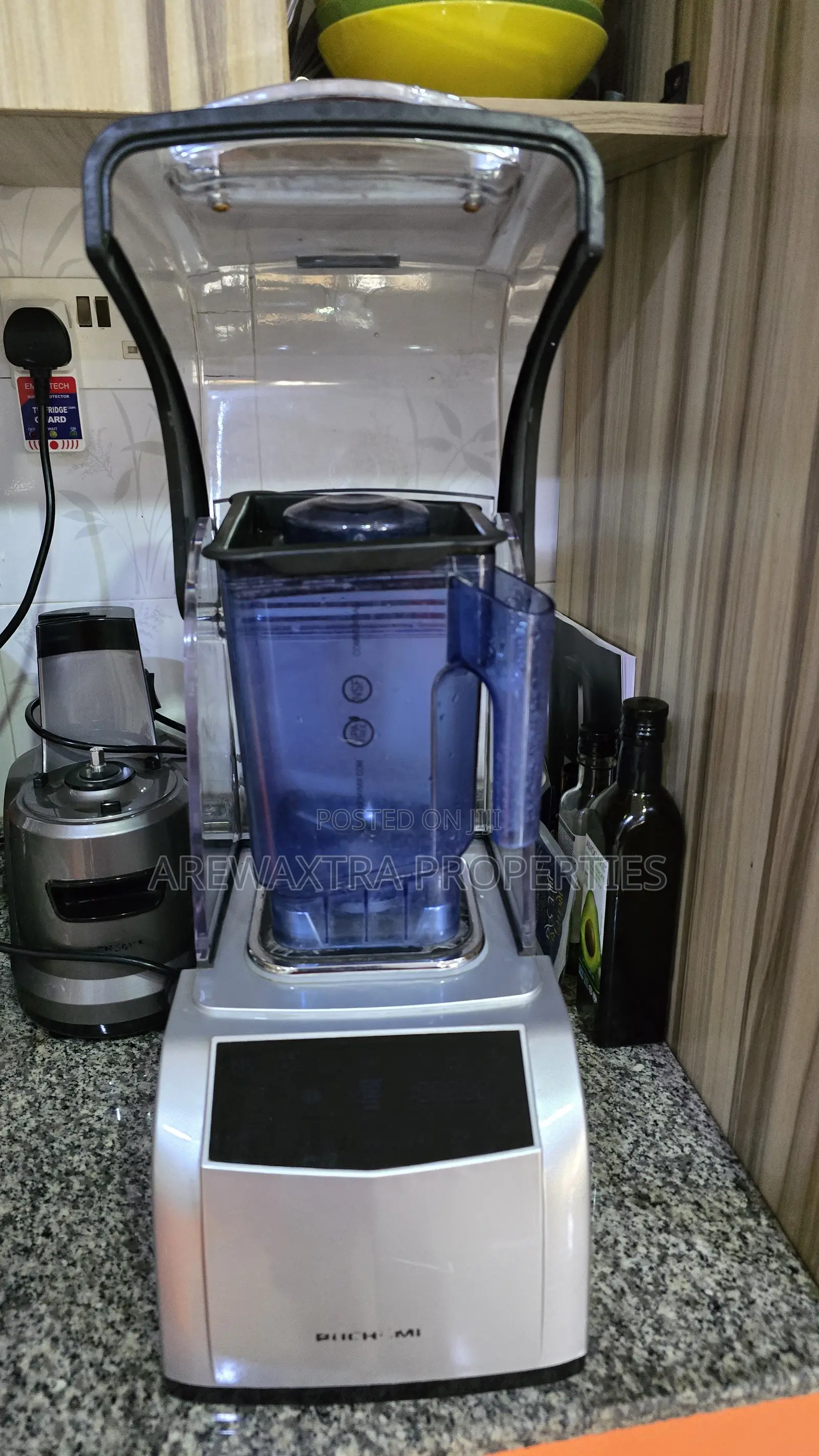 Buchymix Ultra Heavy Duty Soundproof Commercial Blender
