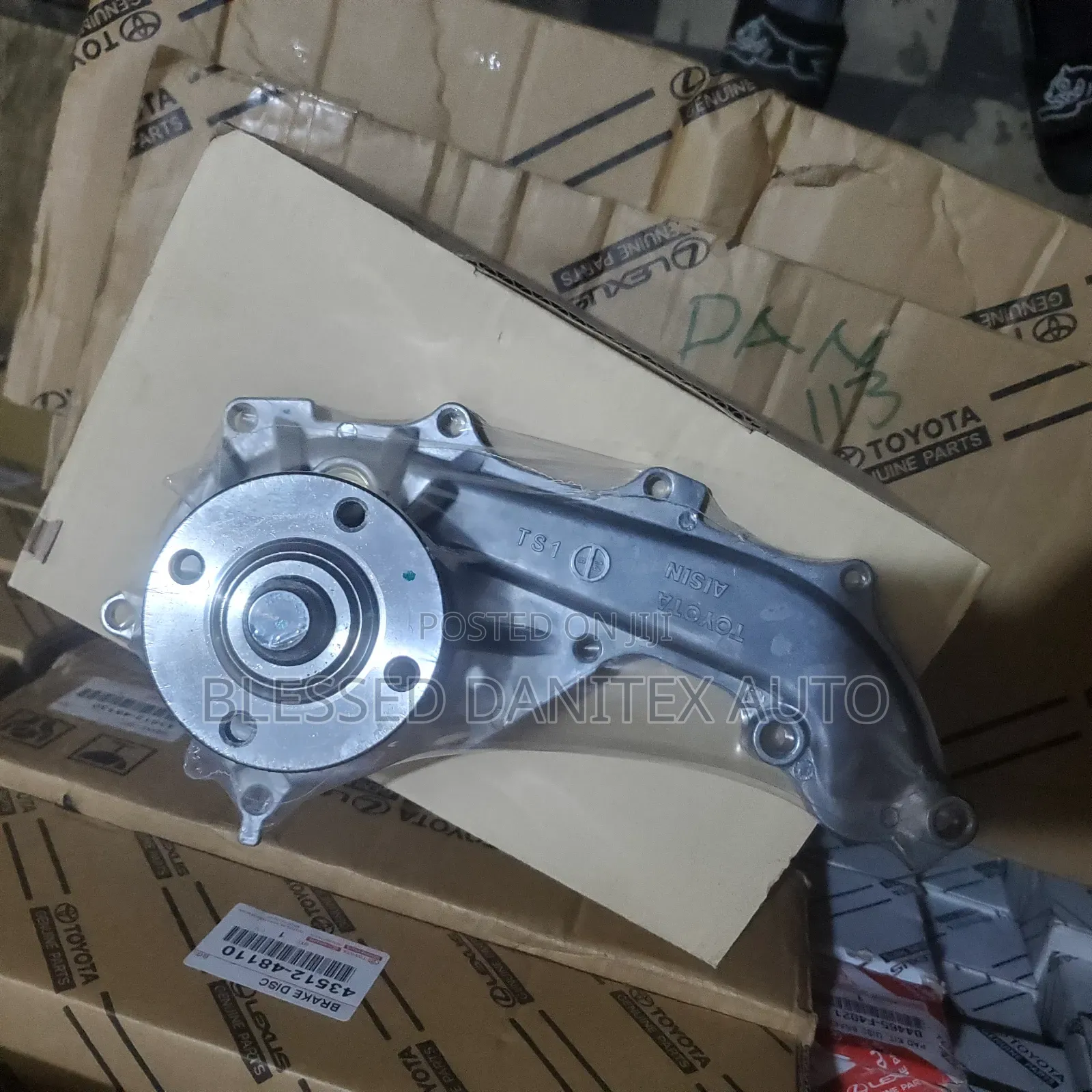 Original Waster Pump Haice 2005/2017 and Hilux 2005/2020