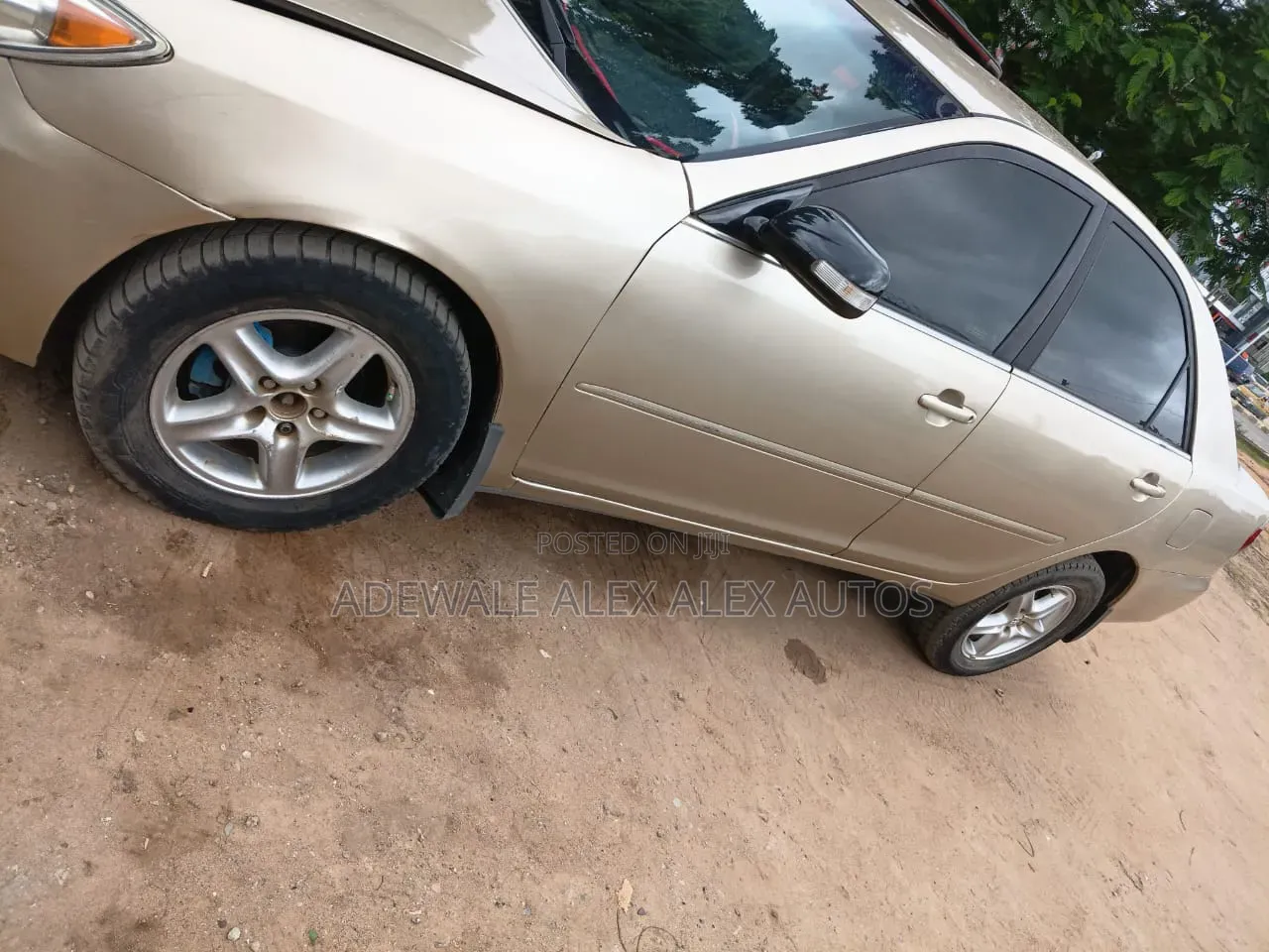 Toyota Camry 2006 Gold