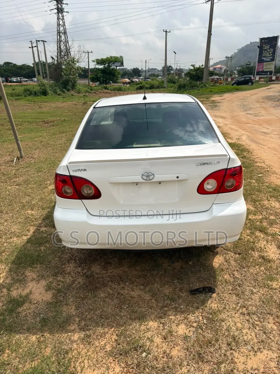Toyota Corolla LE 2006 White