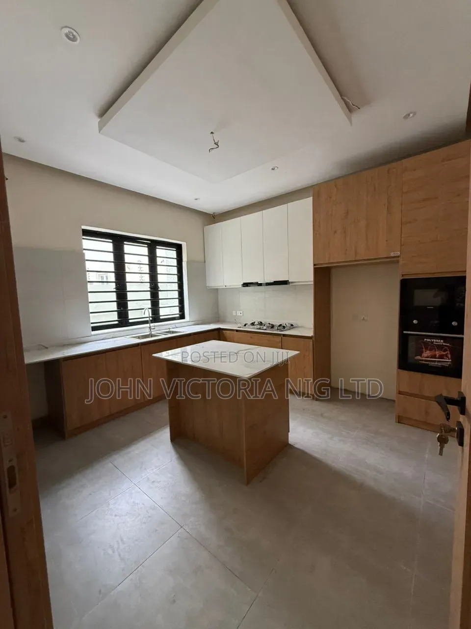 5bdrm Duplex in Adeniyi Jones for sale