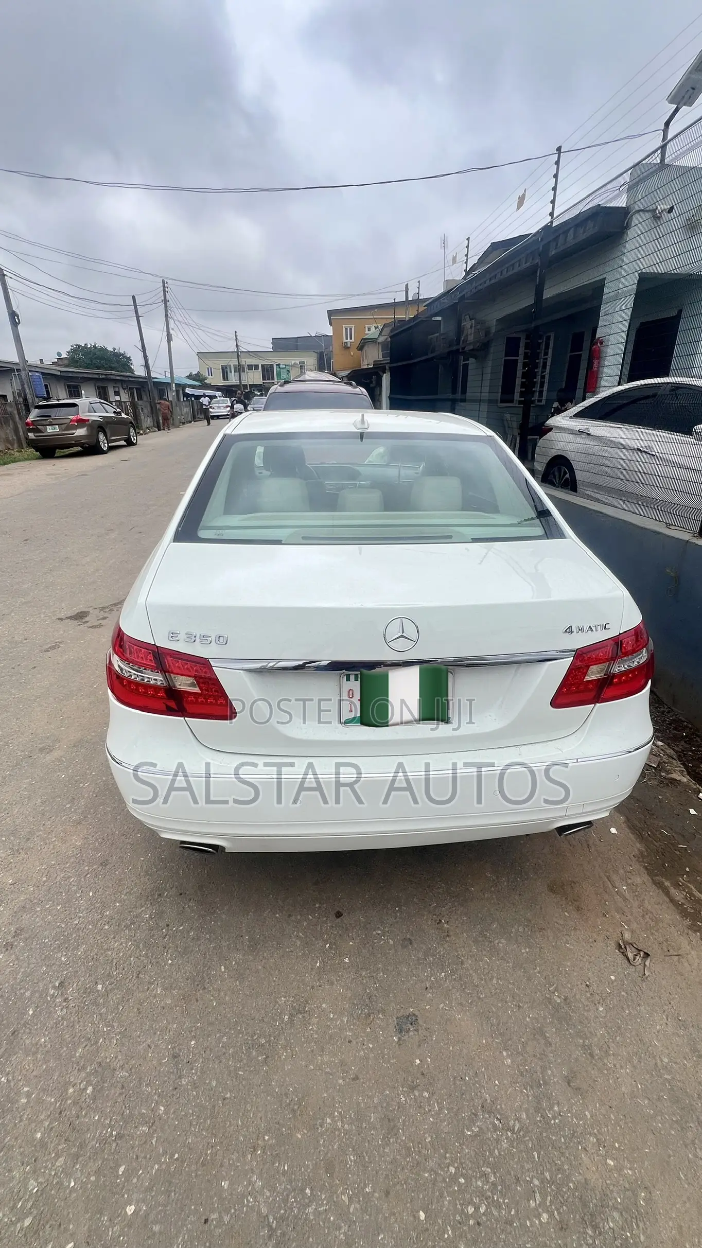 Mercedes-Benz E350 Base 4Matic Sedan AWD (3.5L 6cyl 7A) 2010 White