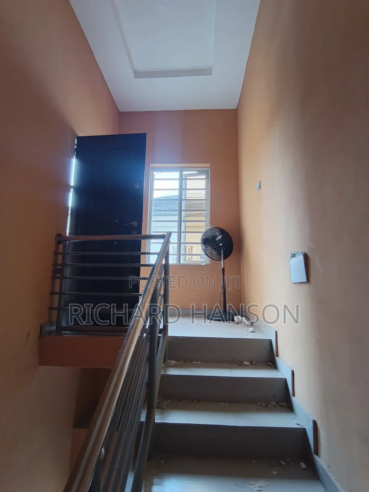 3bdrm Apartment in Secured/Interlocked, Sangotedo for rent
