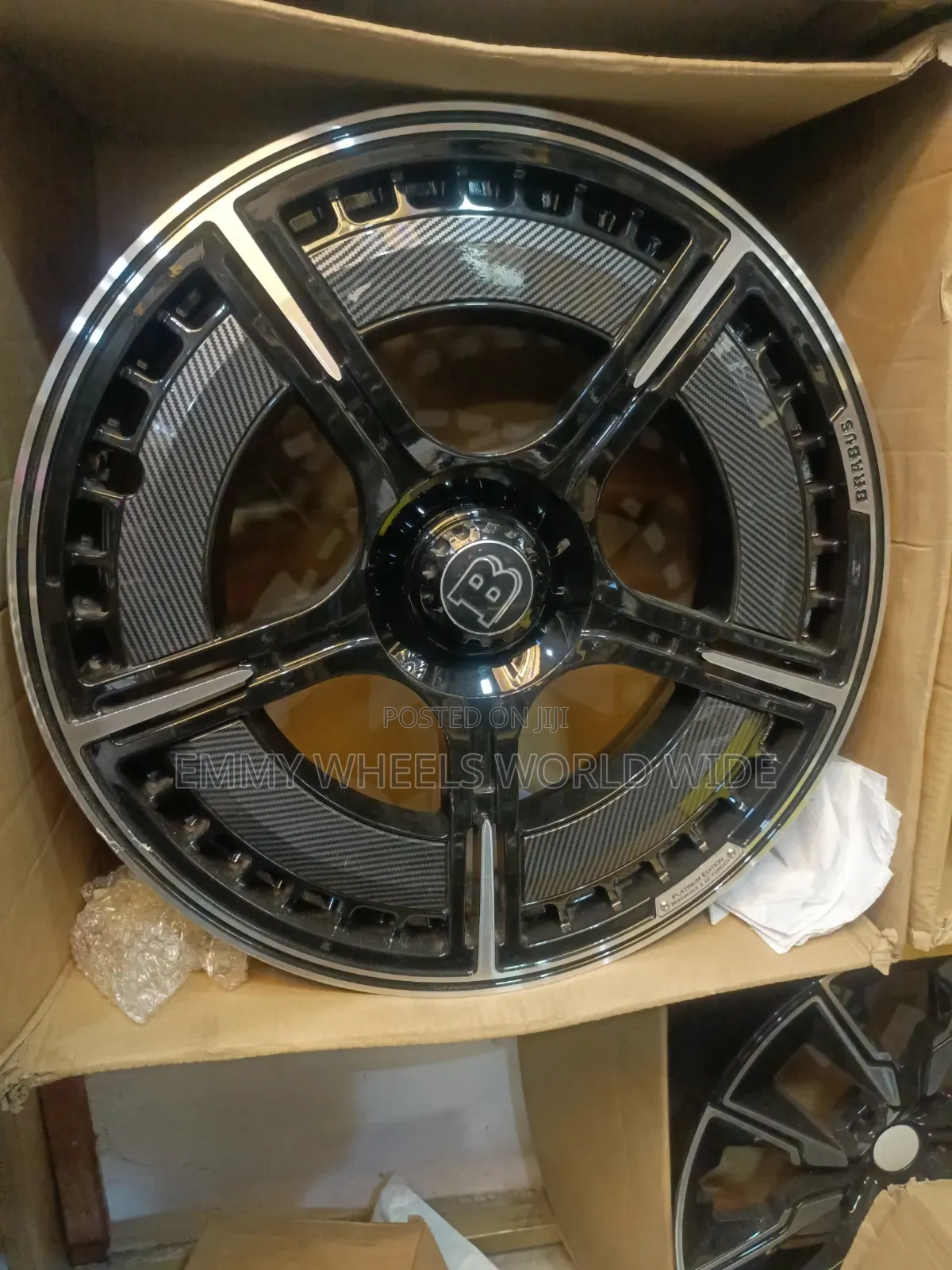 22inches for M/Benz G Wagon Many Finger Screw Cover 2025/26 Model