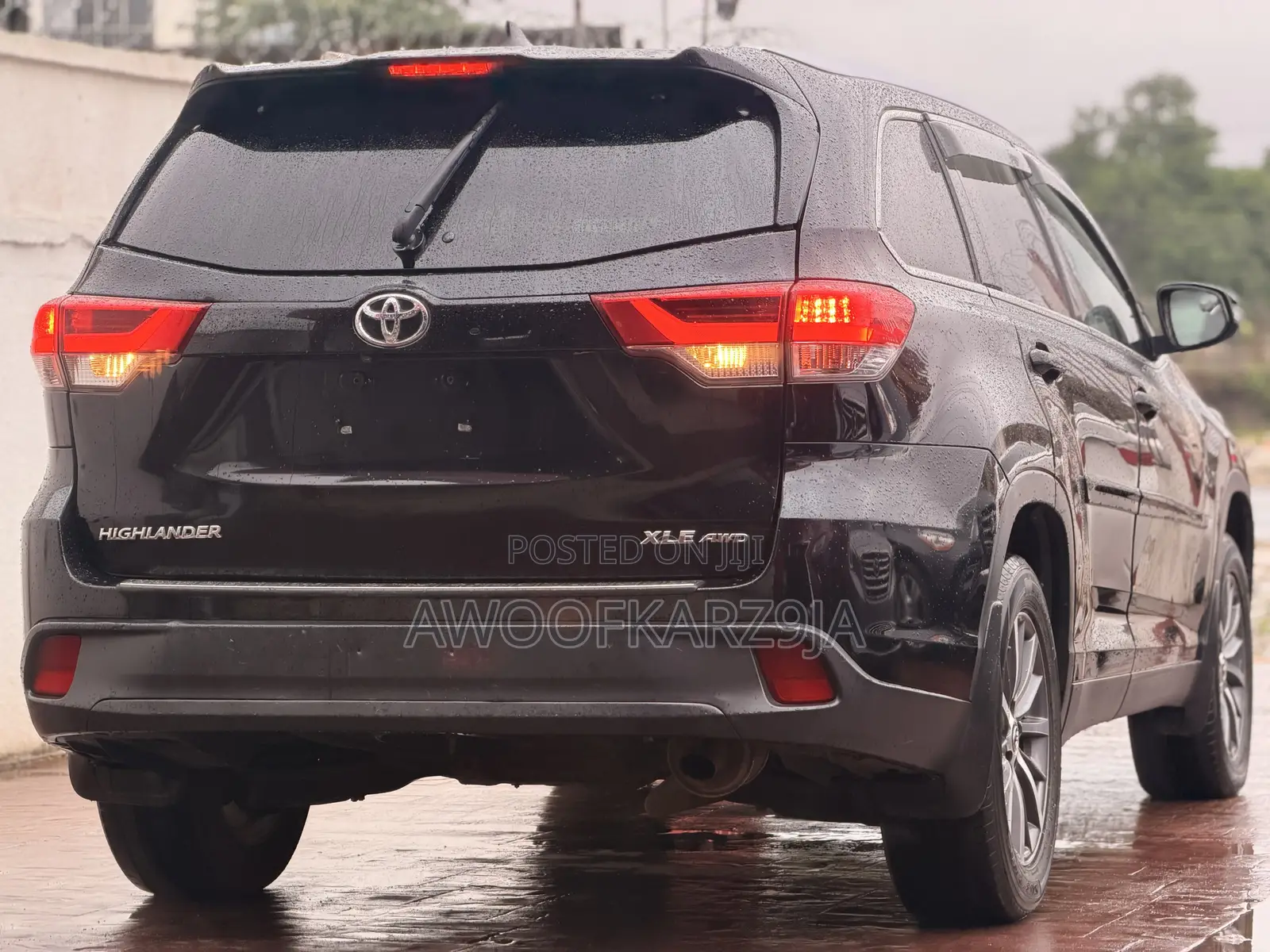Toyota Highlander XLE 2019 Black