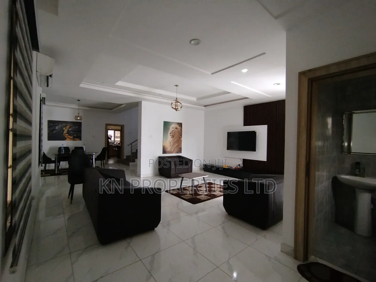Furnished 4bdrm Townhouse / Terrace in Jahi for rent
