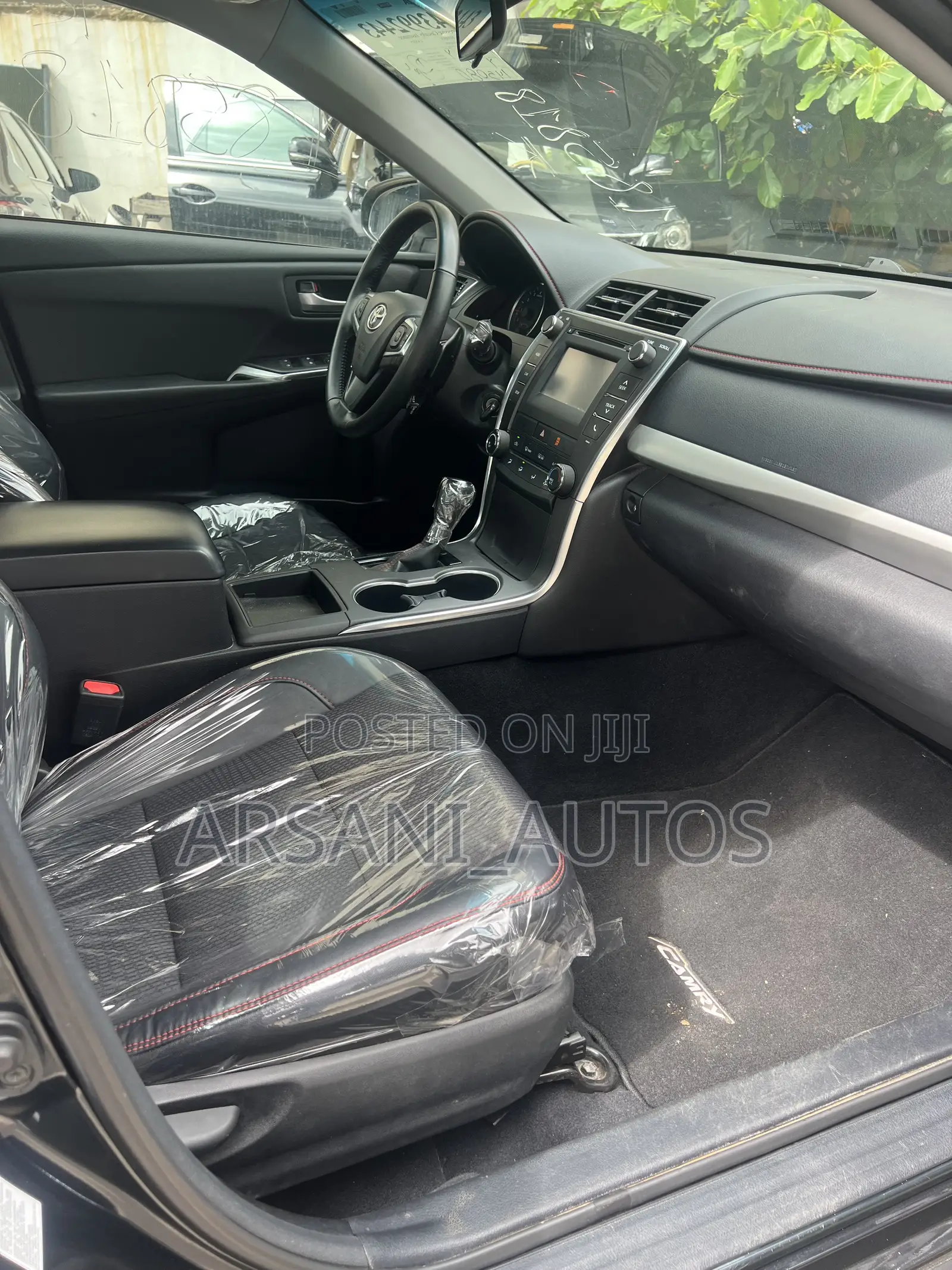 Toyota Camry SE 4dr Sedan (2.5L 4cyl 6A) 2017 Blue