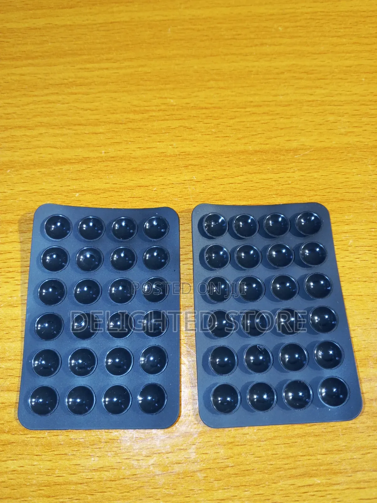 1pc Anti Slip Suction Silicone Phone Holder