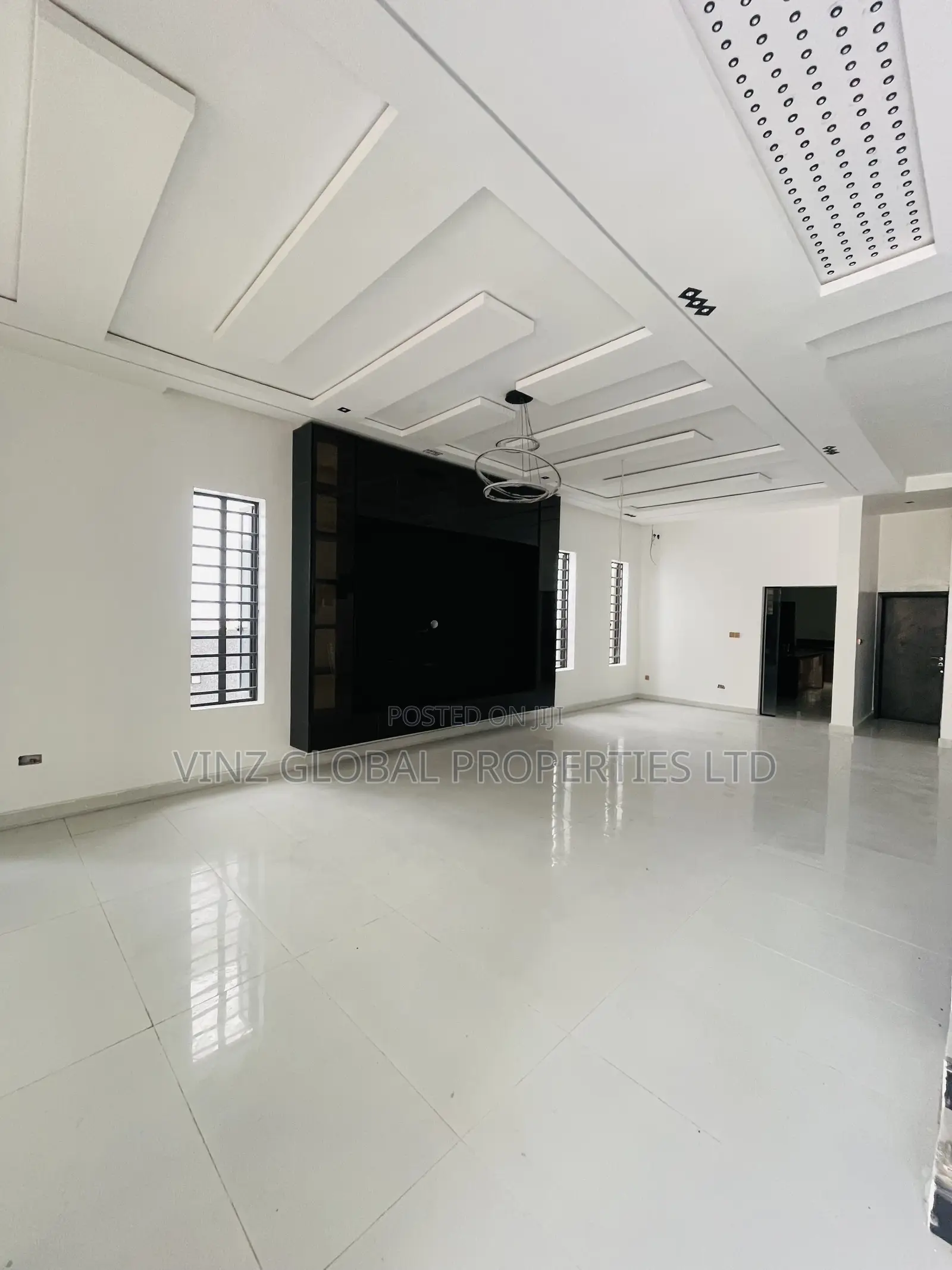 5bdrm Duplex in Ajah for sale