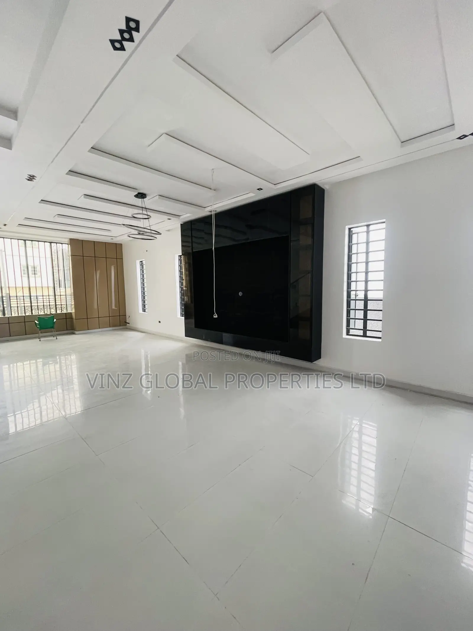 5bdrm Duplex in Ajah for sale