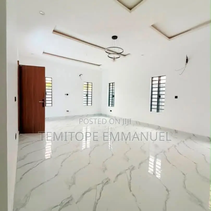 Furnished 4bdrm Duplex in GRA Phase 1 for sale