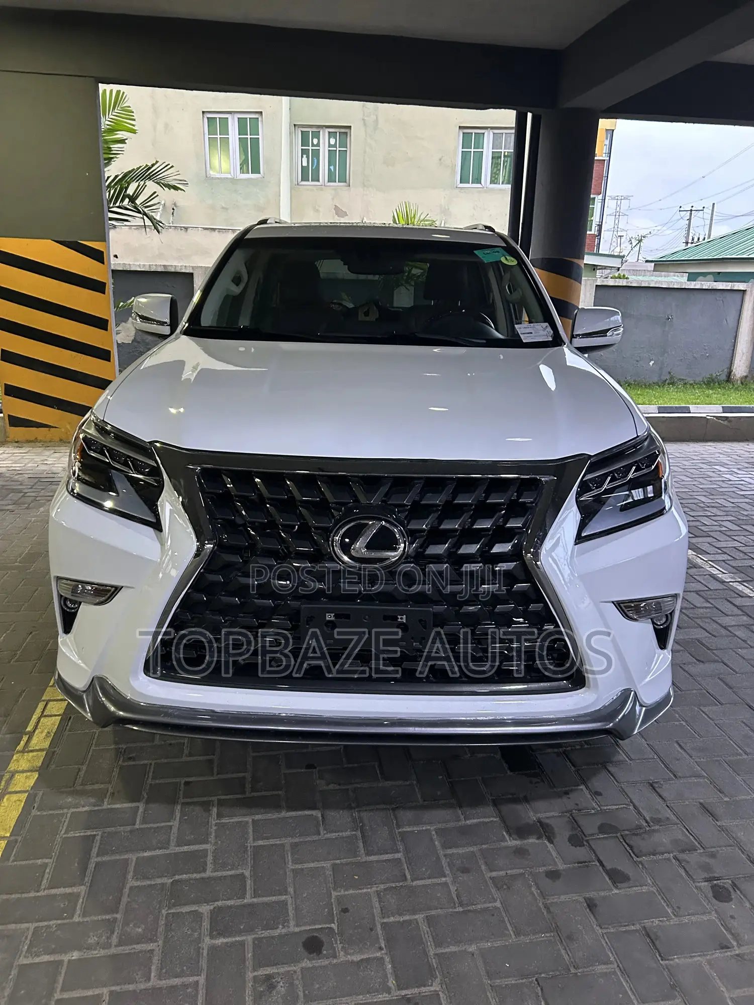 Lexus GX 460 Luxury 2015 White