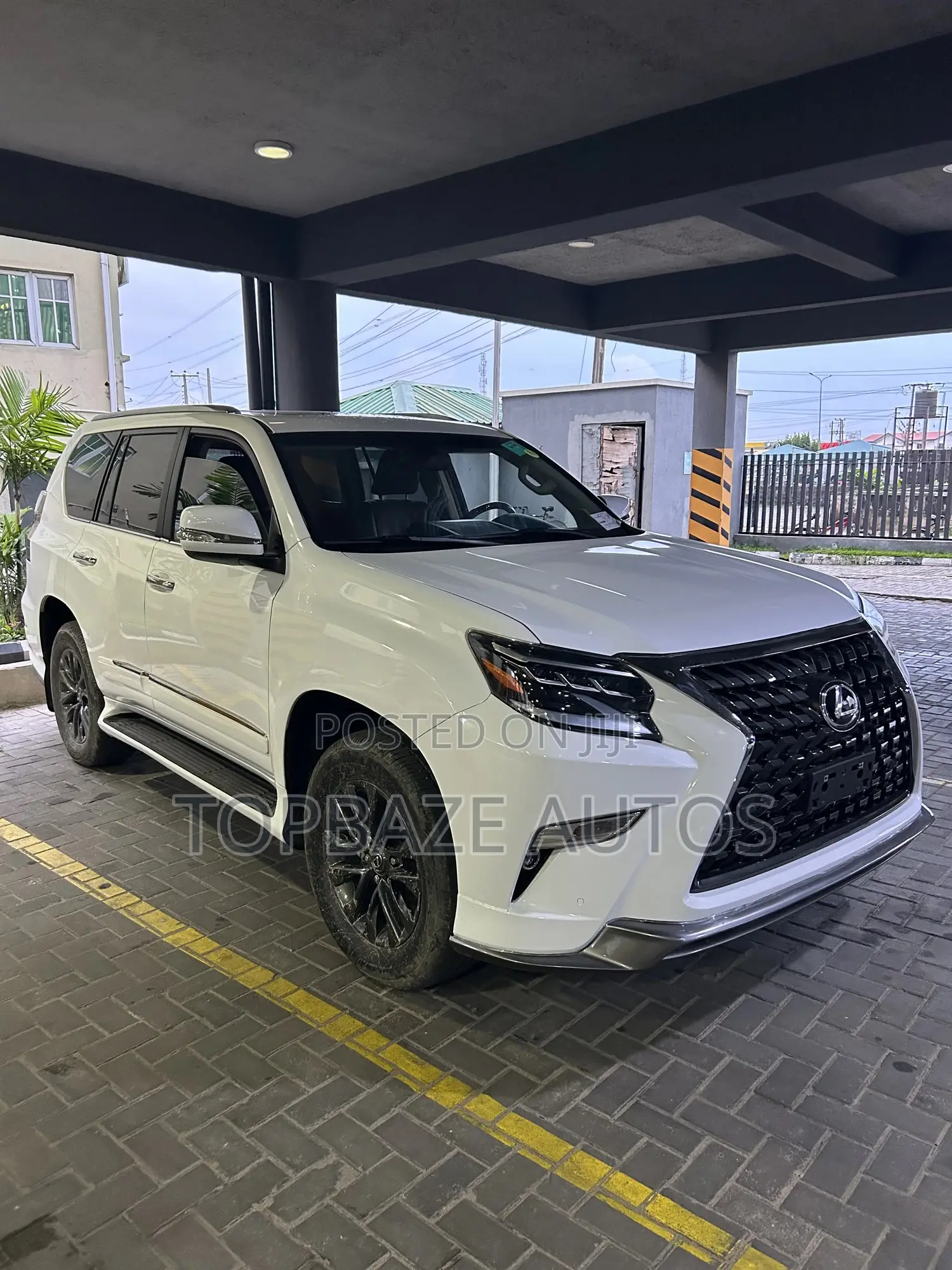Lexus GX 460 Luxury 2015 White