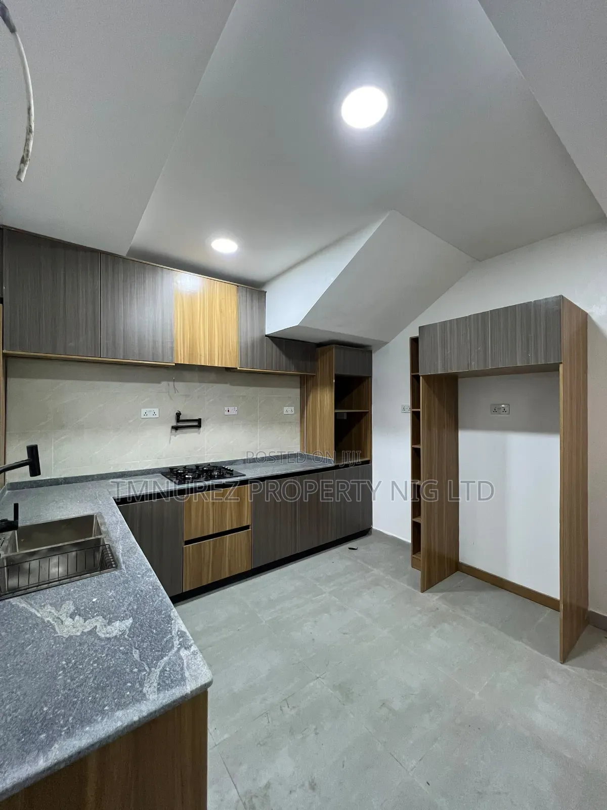 4bdrm Duplex in Abraham Adesanya for rent