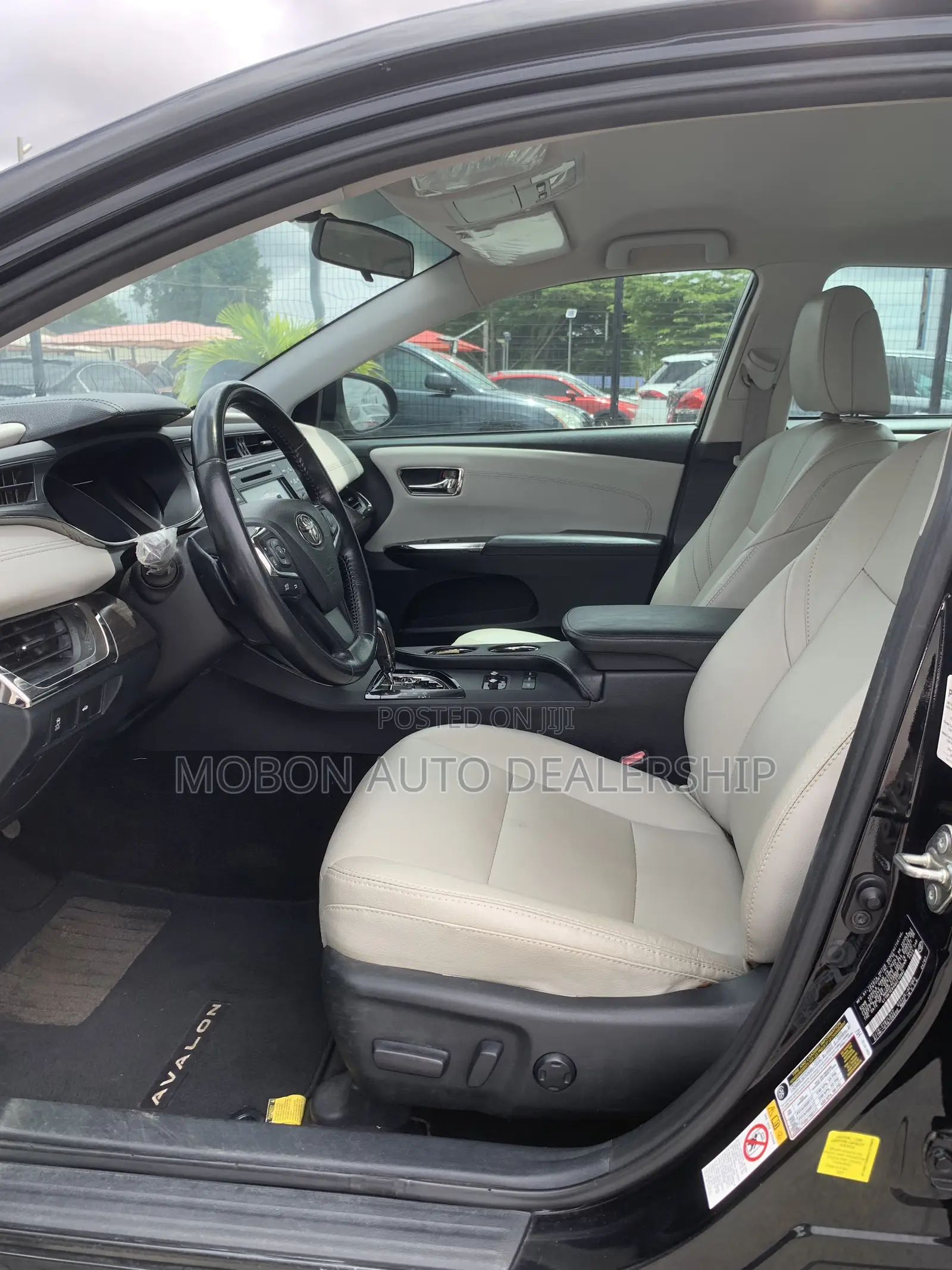 Toyota Avalon 2016 Black