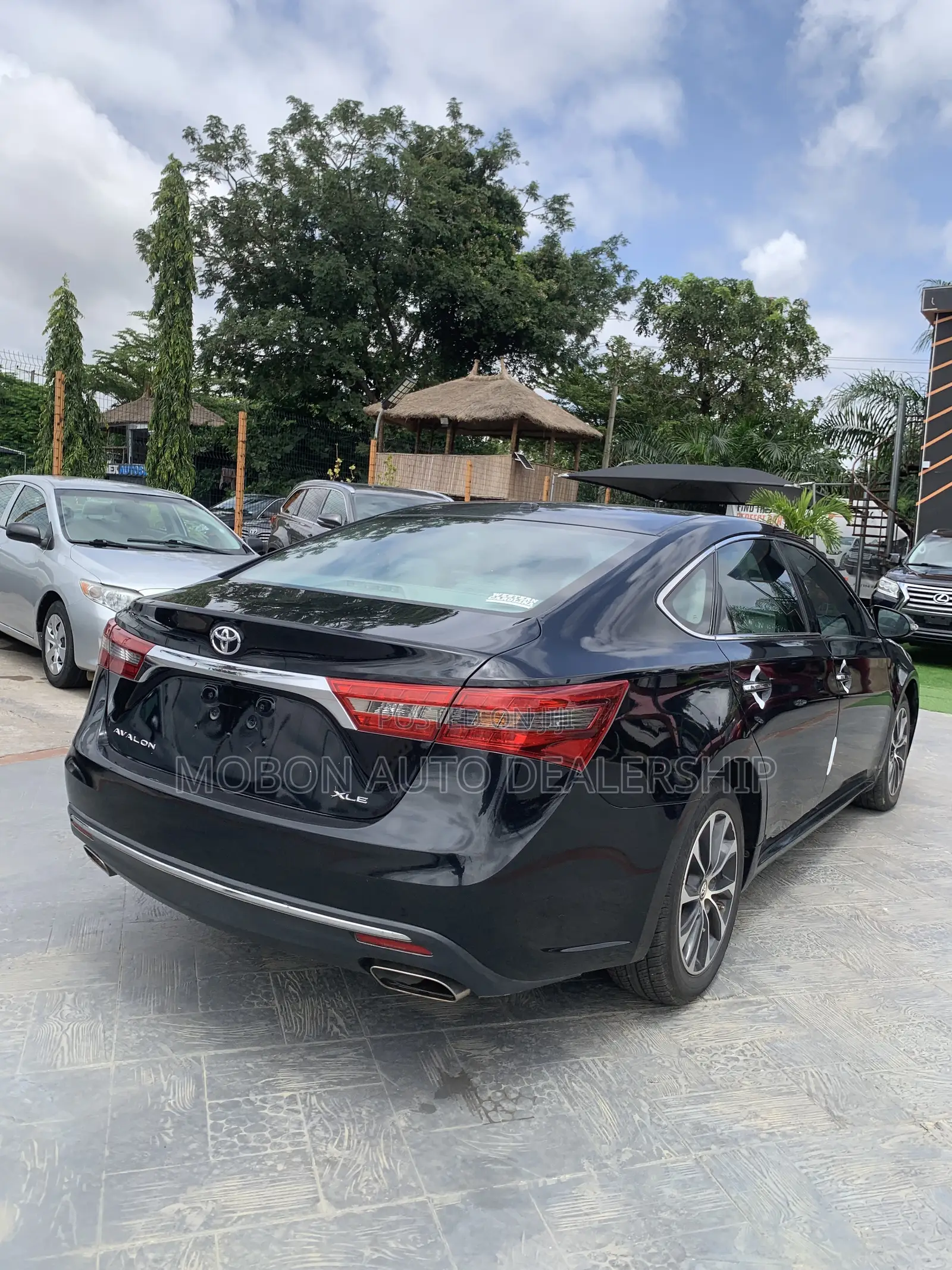Toyota Avalon 2016 Black