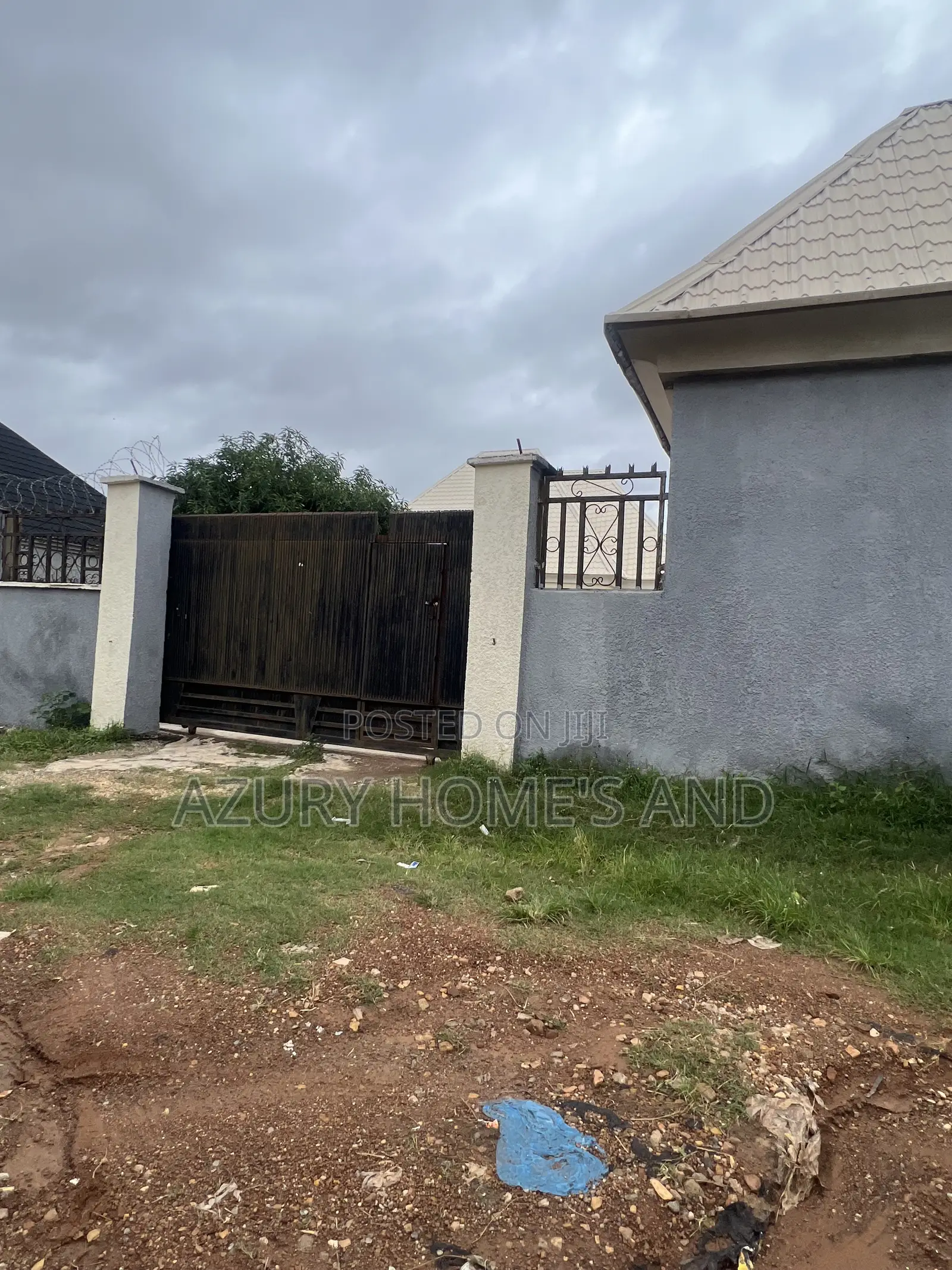 3bdrm Block of Flats in City College Karu for sale