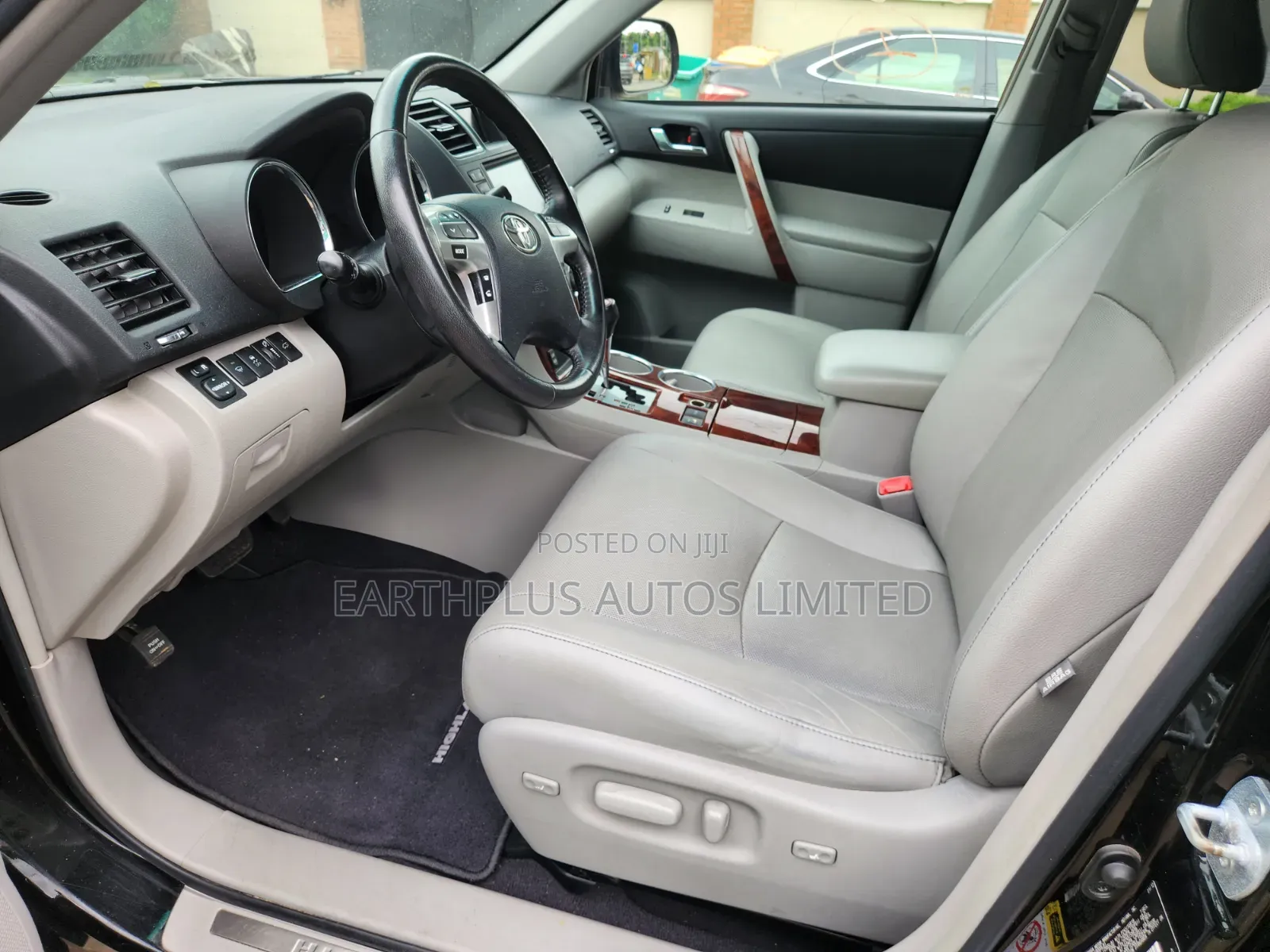 Toyota Highlander 2012 Black