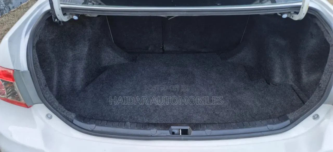 Toyota Corolla 2013 White