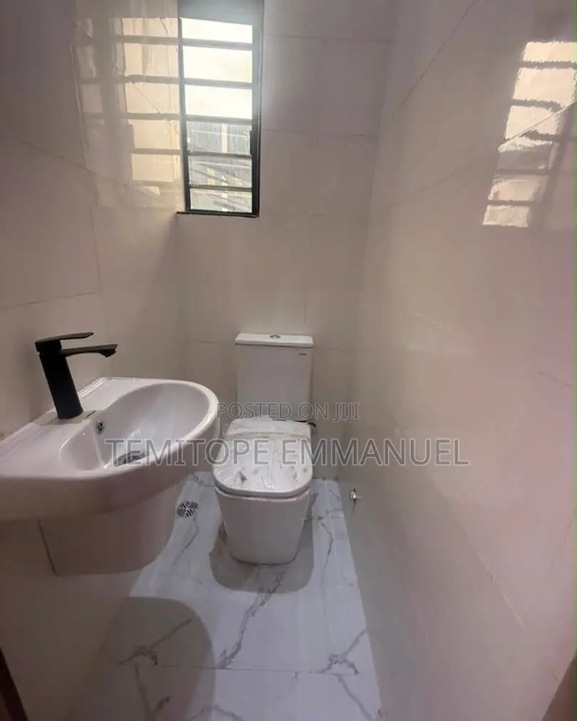 Furnished 4bdrm Duplex in Sangotedo for sale