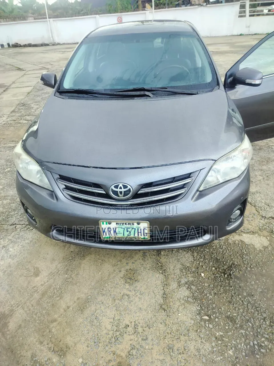 Toyota Corolla 2012 Gray