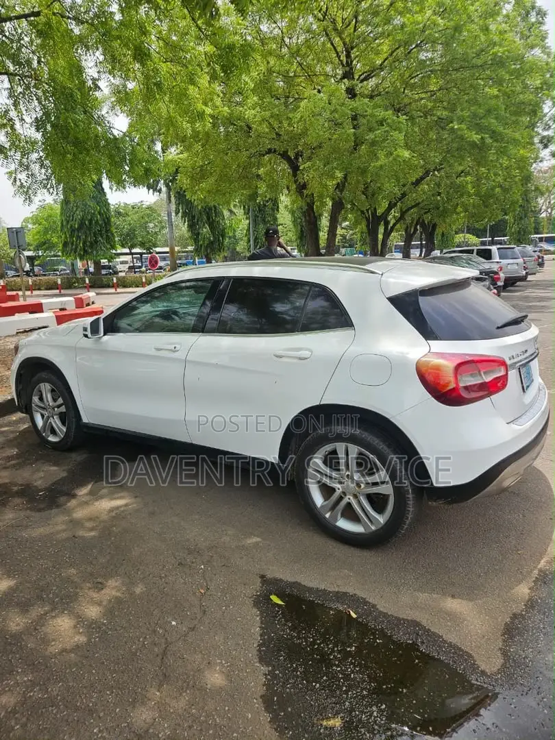 Mercedes-Benz GLA 250 2015 White