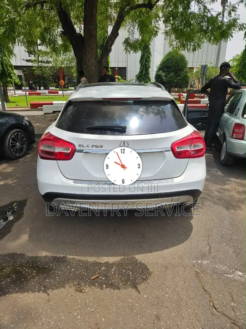 Mercedes-Benz GLA 250 2015 White