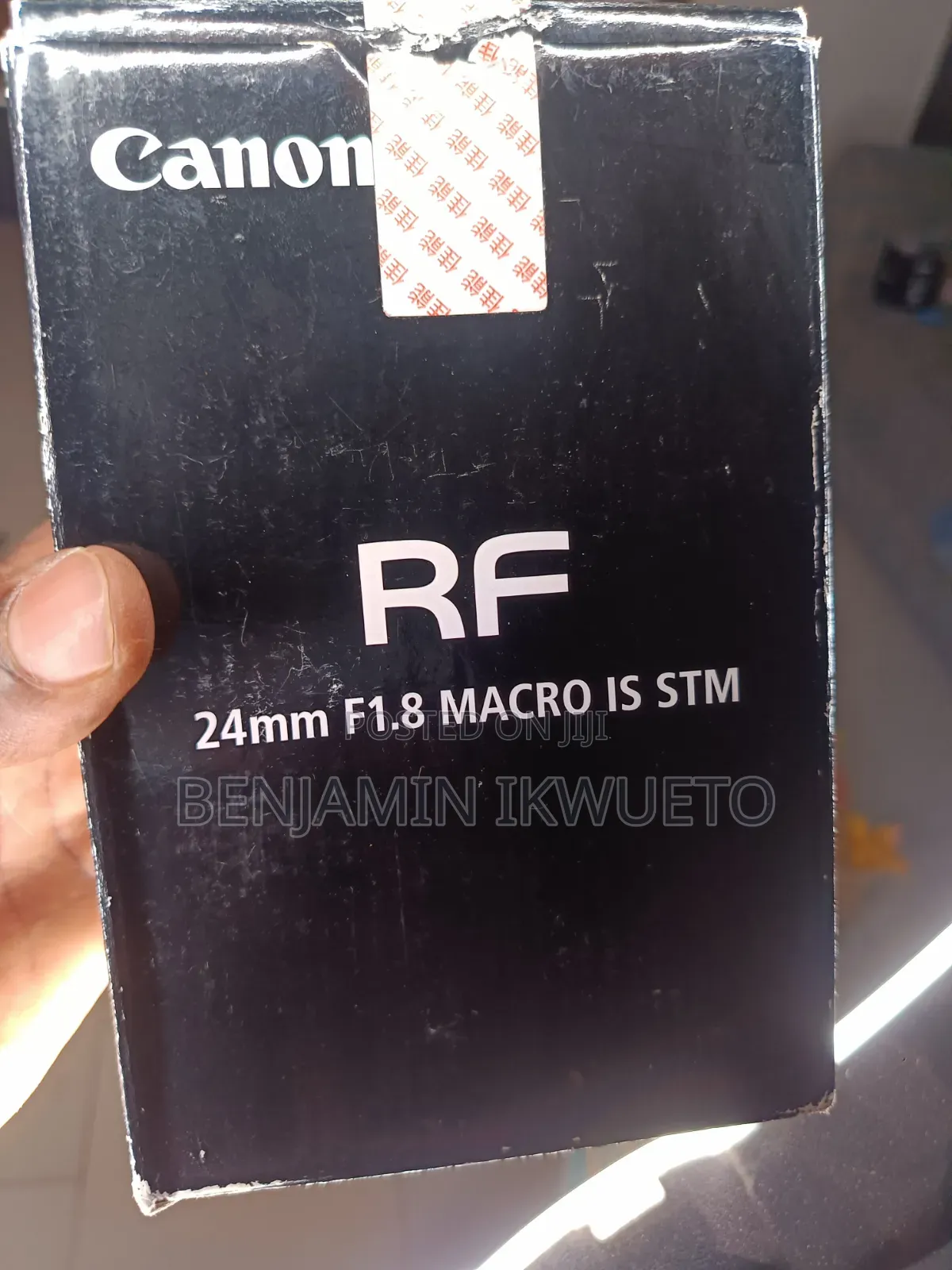 24mm Canon RF Macro Lens F1.8 (Open Box)