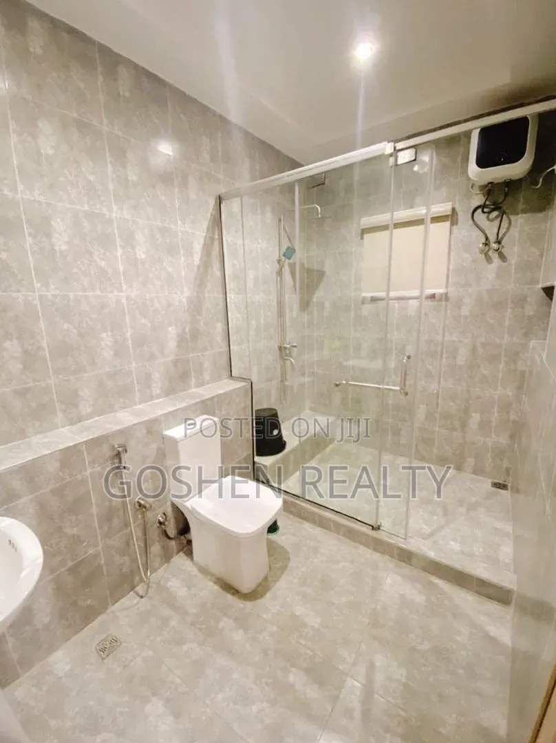Furnished 4bdrm Townhouse / Terrace in Jahi for rent