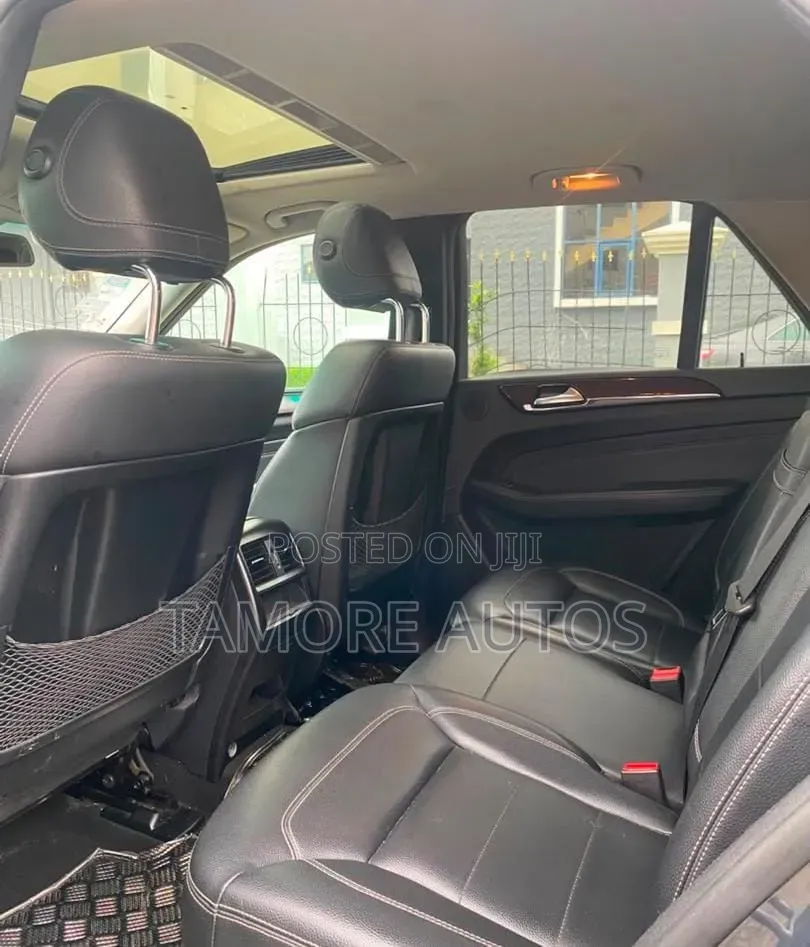 Mercedes-Benz M Class 2012 Gray