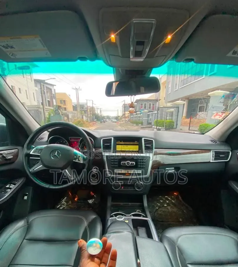 Mercedes-Benz M Class 2012 Gray