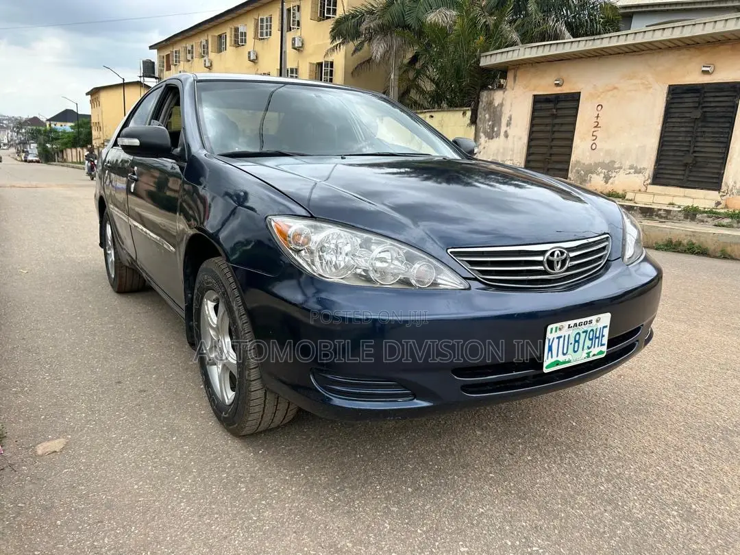 Toyota Camry 2006 Blue