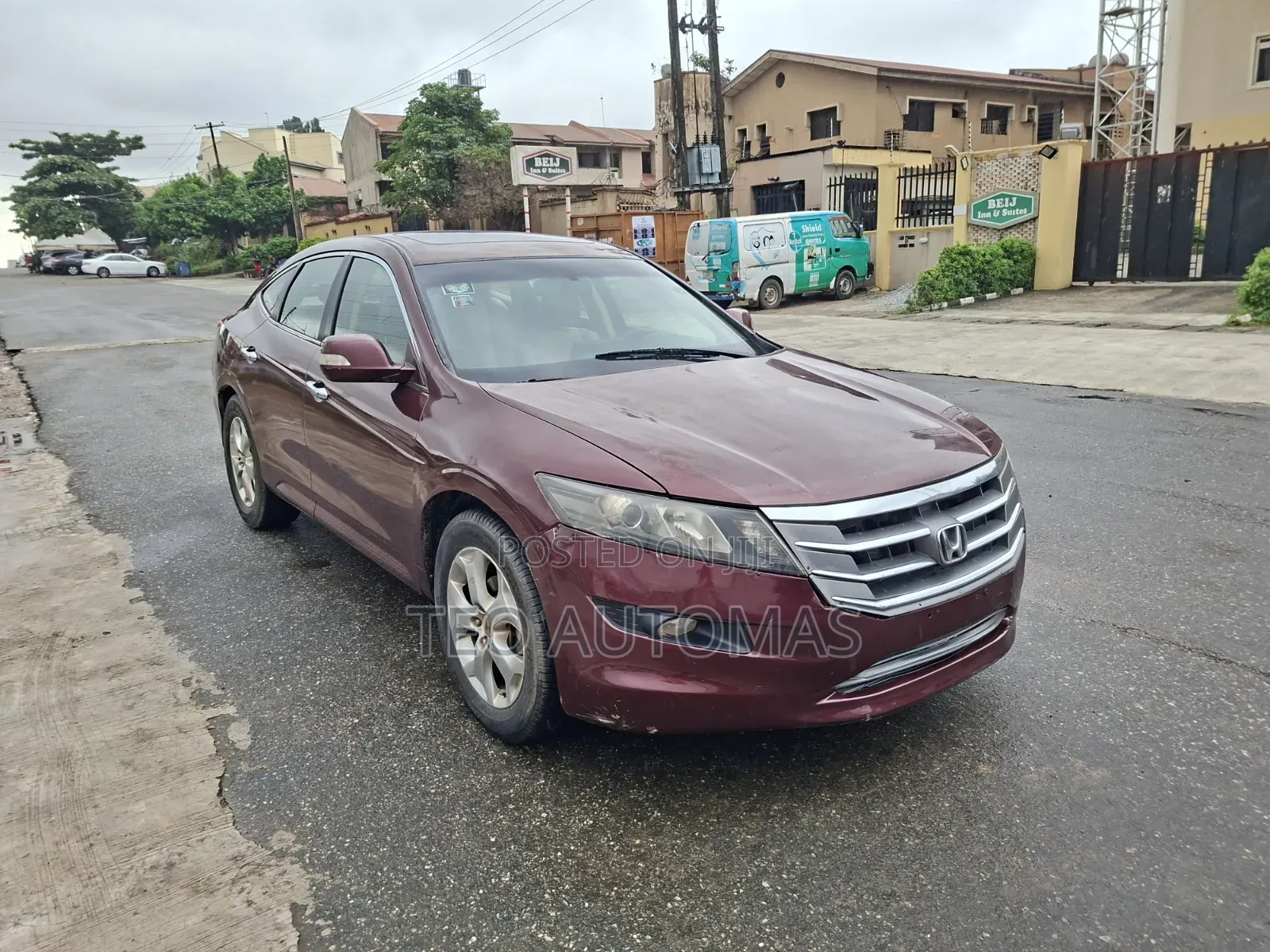 Honda Crosstour 3.5 AWD 2012 Maroon