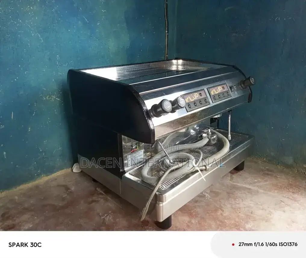 Commercial Expresso Coffee Machine Two Nozzle