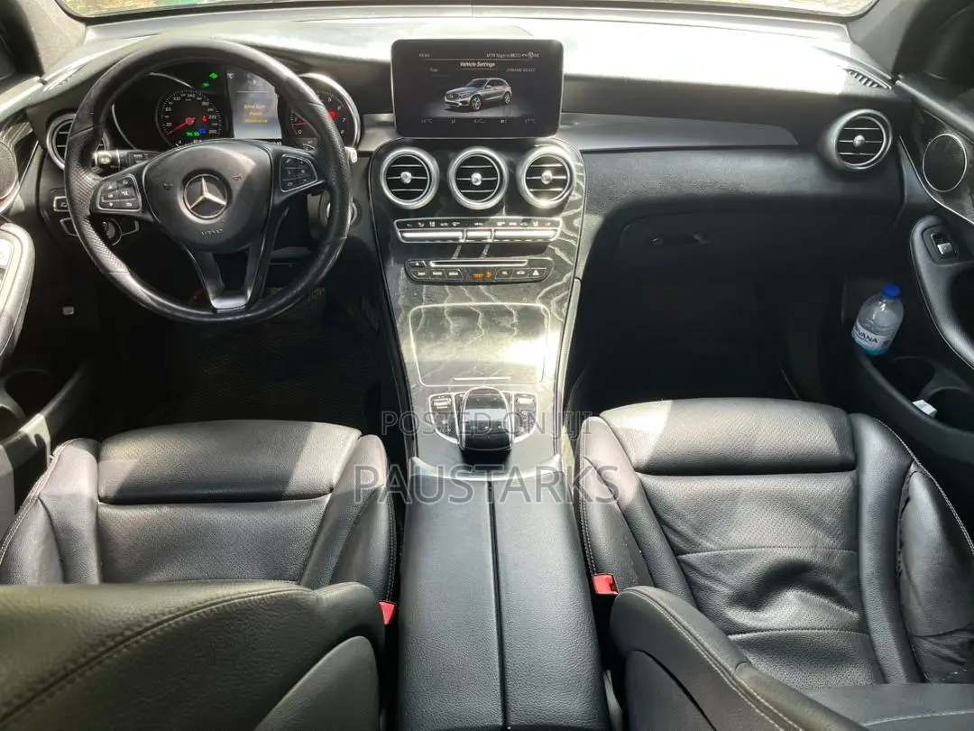 Mercedes-Benz GLC-Class 2019 Black