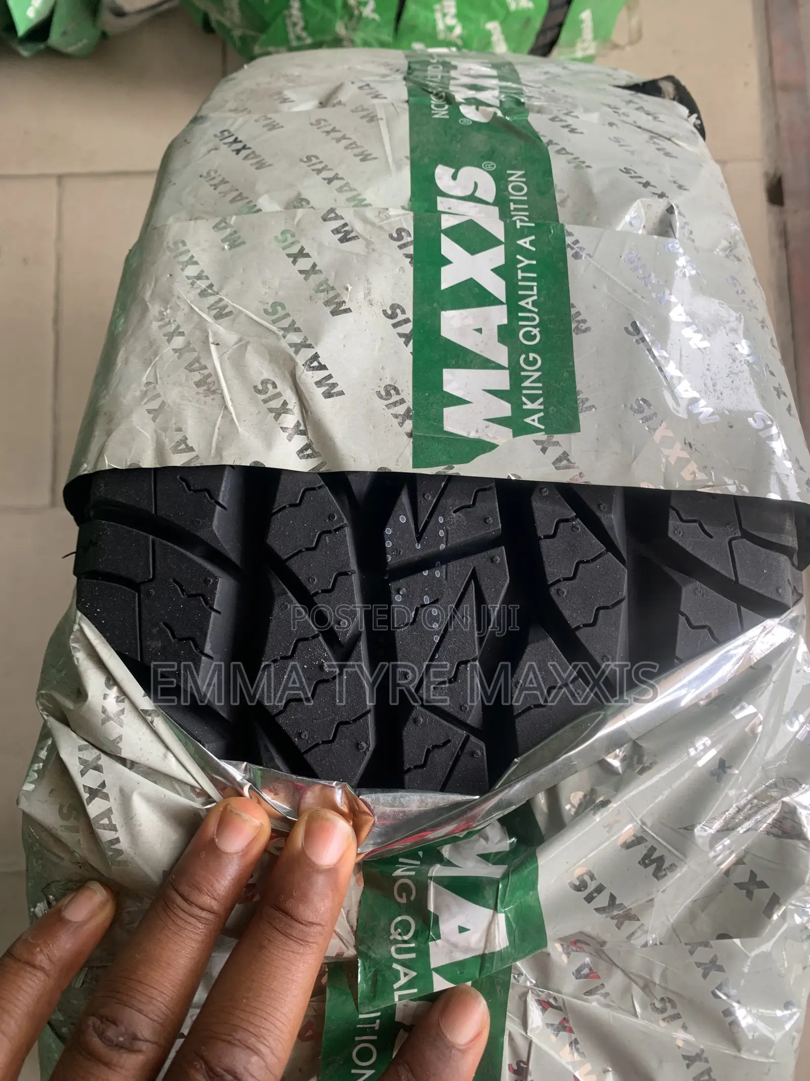 265 70R16 Maxxis Tire