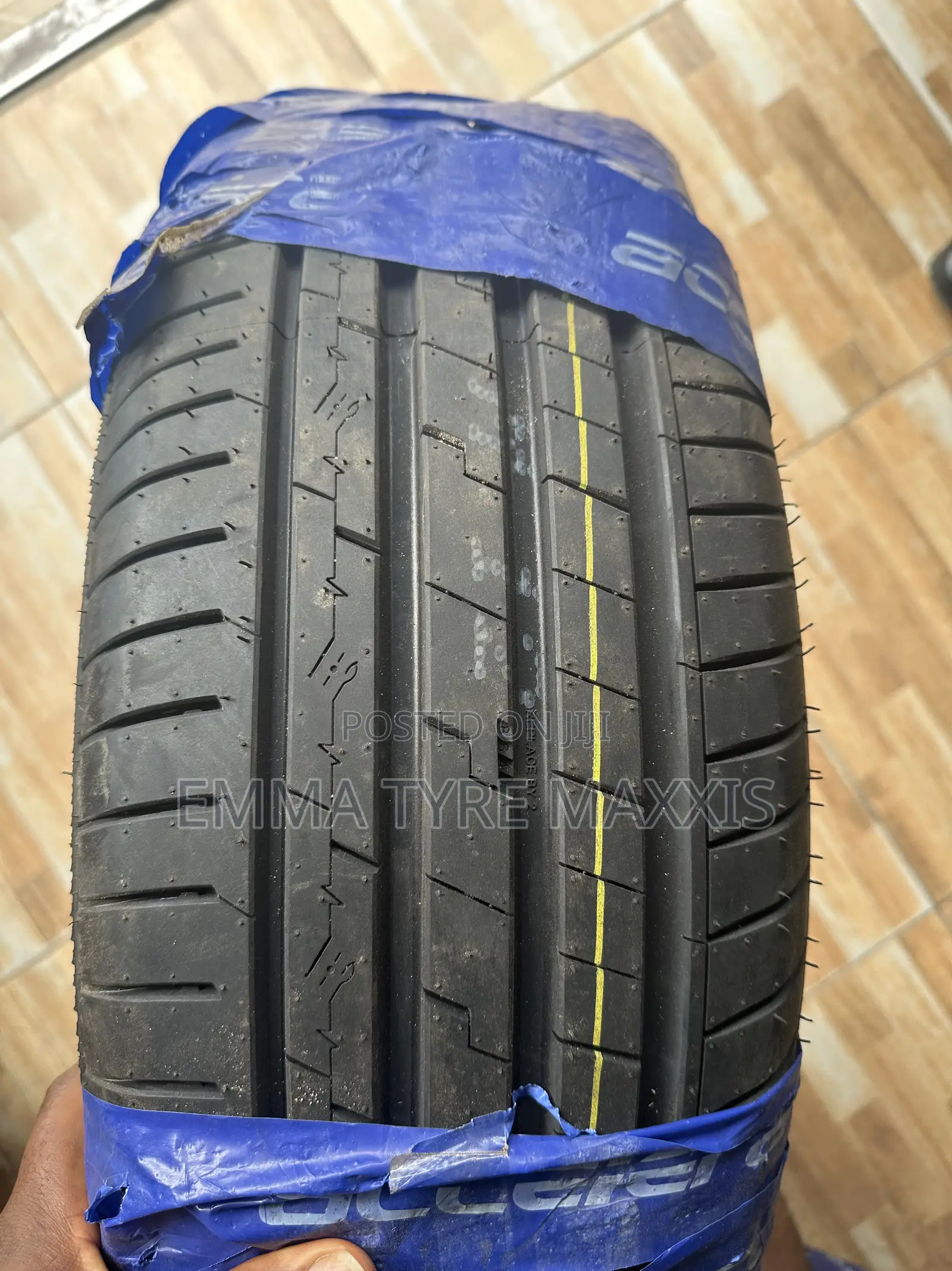 235/60r16 Accelera Tire